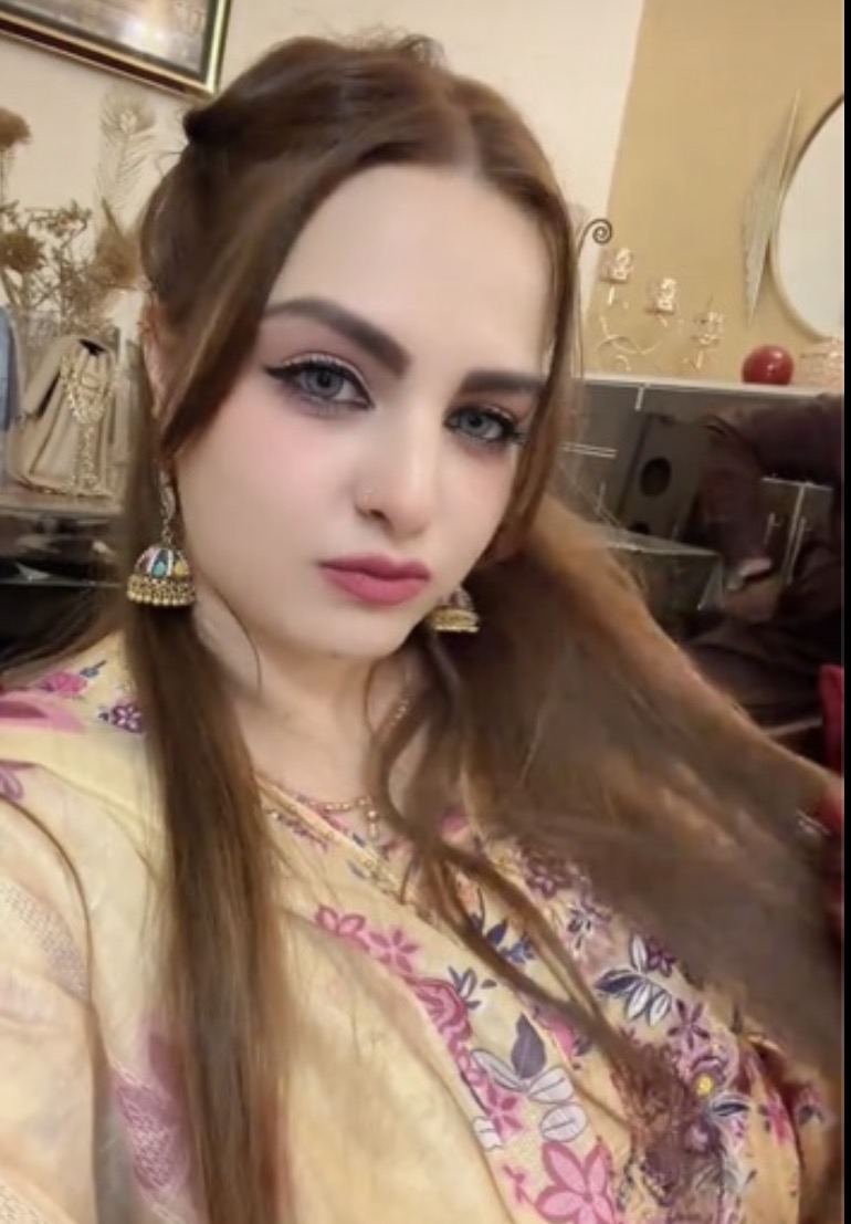 Qandeel safdar